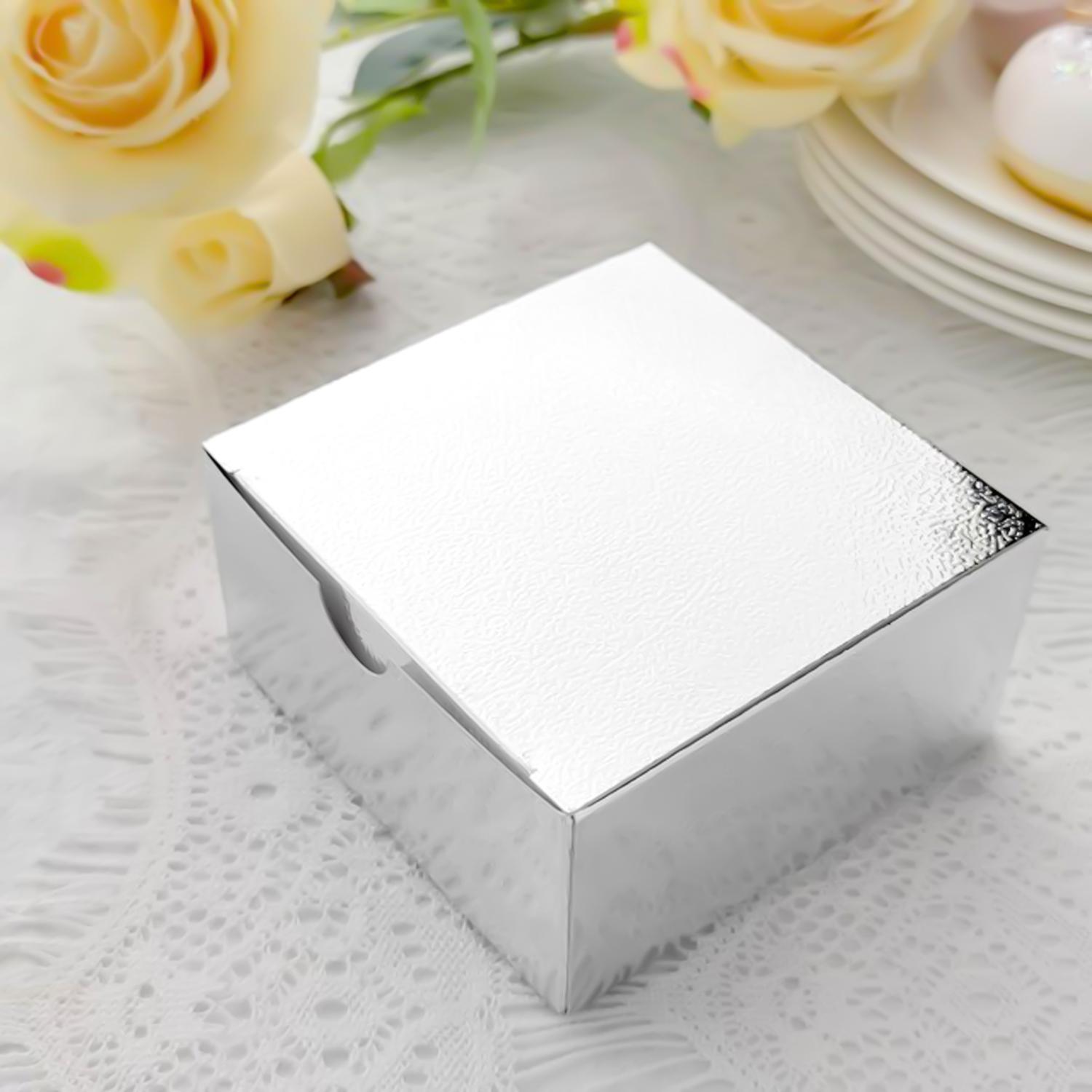 SILVER 14 X 14 X 5 INCHES CAKE BOX