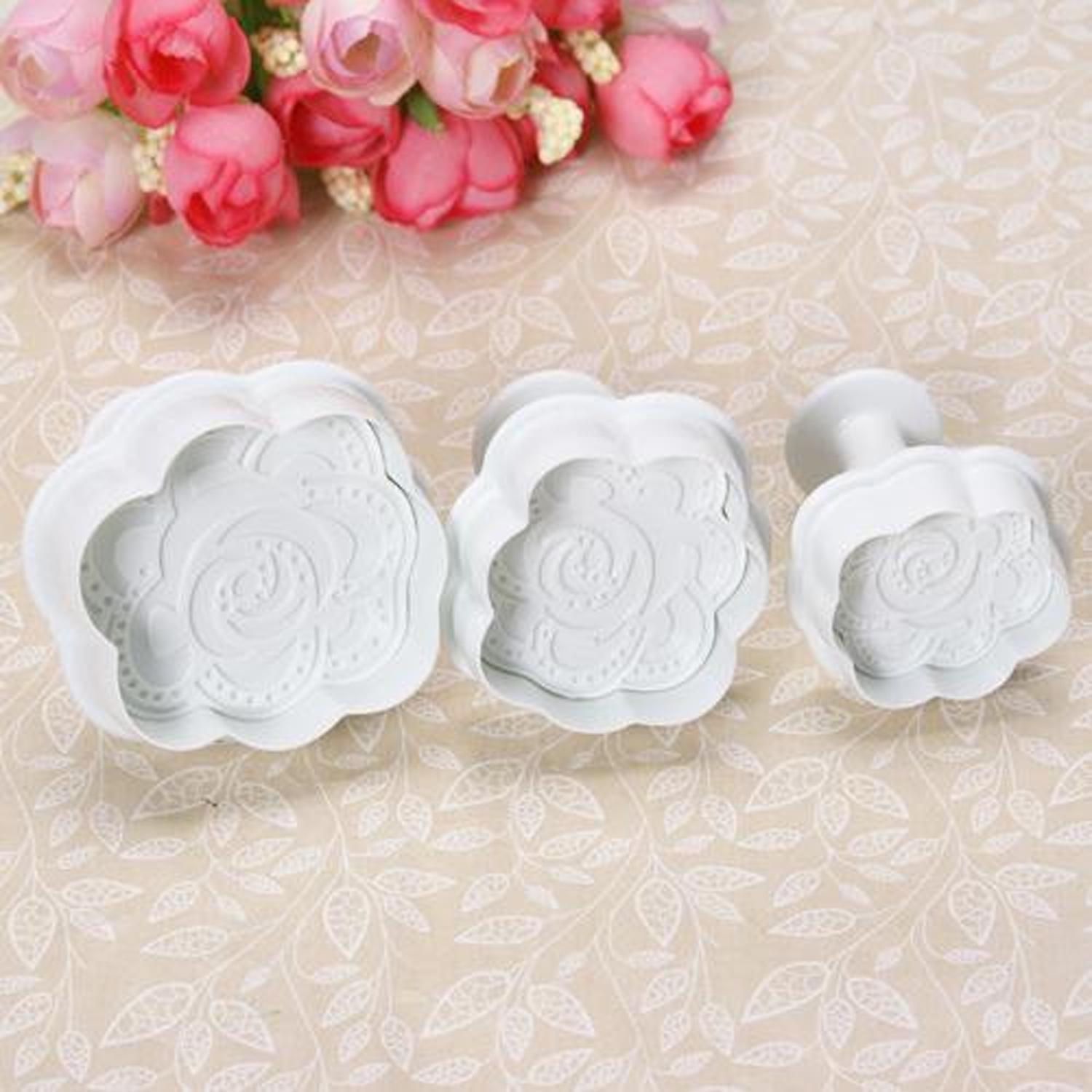 SET OF 3 VINTAGE ROSE PLUNGER CUTTER