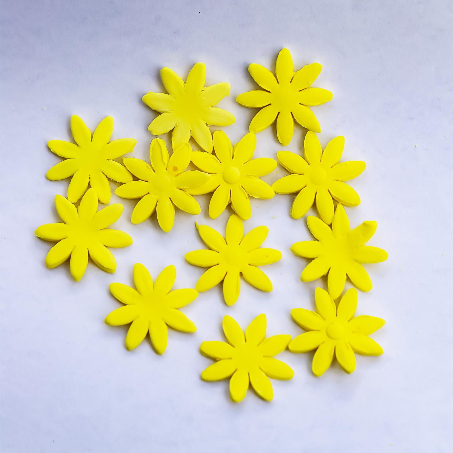 SUPER CAKES DAISY FLOWERS YELLOW