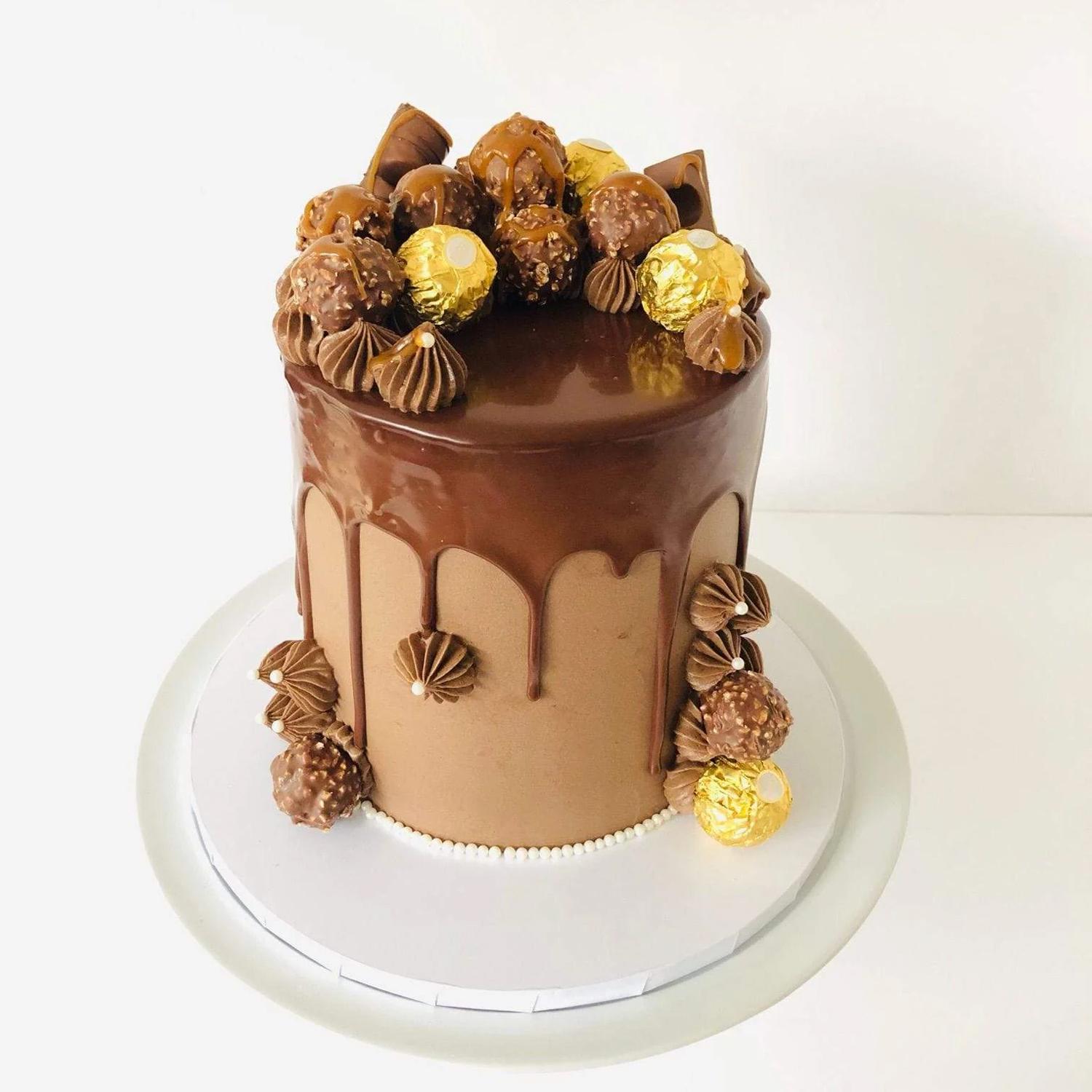 FERRERO ROCHER CHOCOLATES 200g